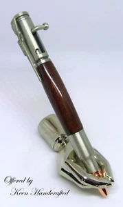 fj - Penna proiettile in peltro antico Katalox calibro 30 artigianale Keen - Foto 1 di 4