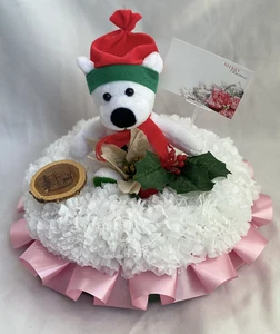 Almohadilla de peluche de personajes de Navidad arreglo de homenaje de flores de seda - Imagen 1 de 4