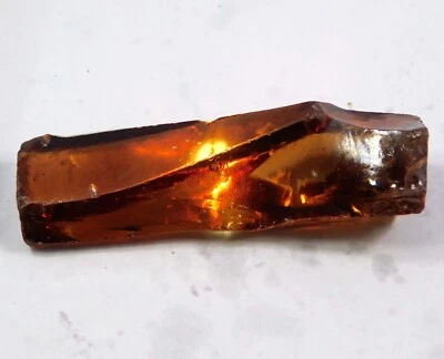 天然 357.55 克拉橙色柬埔寨锆石粗糙 – 认证散装宝石 — 第 1/4 张图片