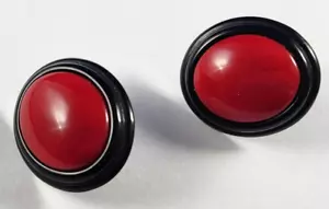 Orecchini Vintage 1987 AVON CLIP Rosso Cosmopolitano Nero Ovale Lucite - Foto 1 di 3