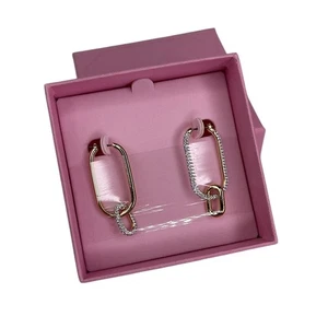 Orecchini Swarovski Time Hoop traforati, bianchi, finitura metallo misto - Foto 1 di 6
