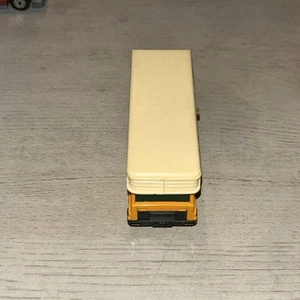 1977 Vintage  Matchbox Superfast No. 40 Horse-Box - No Horses - Picture 1 of 5
