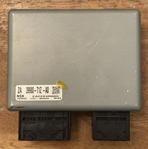 15-16 Honda CR-V Electric Power Steering EPS Pump Control Module 39980-T1Z-A0 - Picture 1 of 3