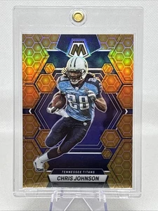 Mosaico Panini 2023 - Chris Johnson #242 Honeycomb Prizm SP Titans casi nuevo+ - Imagen 1 de 2