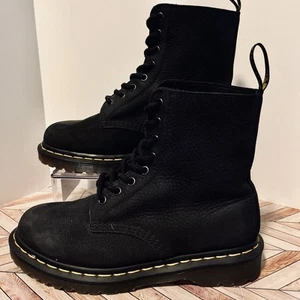 Dr Martens 1460 Pascal Milled Nubuck WP Leather Black Unisex M 6 W 7 Boots 8 Eye - Bild 1 von 8