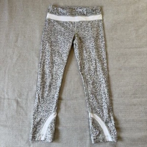 Lululemon Leggings Pantaloni Yoga Atletico Donna Taglia 2 Attrezzatura All Over Stampa - Foto 1 di 7