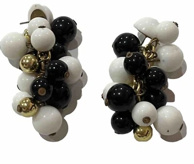 Pendientes Chacha Bola Racimo Blanco y Negro Vintage. Pendientes llamativos Foto 1 de 4