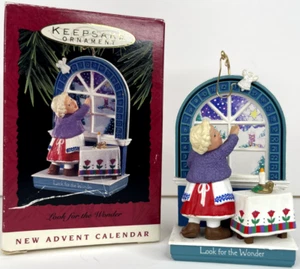 Hallmark Keepsake Ornament Look for the Wonder 1993 Mrs Claus VINTAGE Advent Cal - Picture 1 of 10