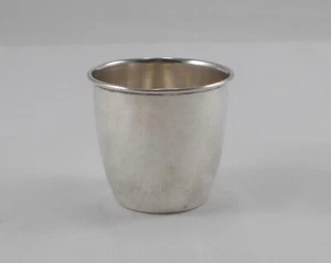 *RAR* Eleganter schlichter Trinkbecher aus 800er Silber Italien um 1980 - Bild 1 von 9