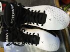 Chaussures de basketball de sport blanches pour hommes Nike Air Jordan 5 AM taille US 10,5 807546-101