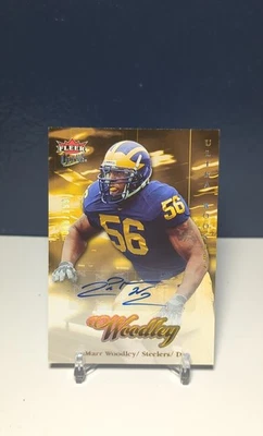 Fleer Ultra 2007 - Ultra Rookies LaMarr Woodley #219 autógrafos #48/199 Michigan Foto 1 de 4