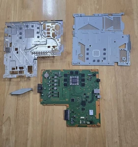 Placa madre Sony PlayStation 4 PS4 CUH-1003A **DMI defectuosa** - Imagen 1 de 7