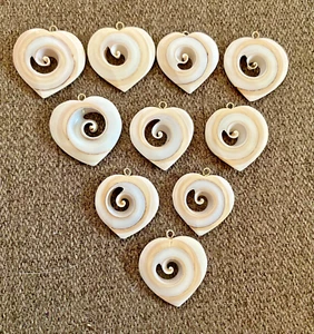 Lote de 10 Colgantes CORAZÓN OJO SHIVA TALLADO 1 pulgada, Nuevo de Lote Antiguo - Imagen 1 de 6