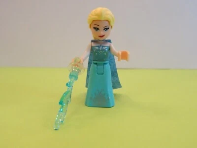 LEGO, Elsa Minifigure (dp050), from set 41155, new - Image 1 of 3