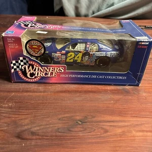 1999 JEFF GORDON #24 DuPont 1:24 NASCAR Diecast Car Winners Circle Superman NEW - Picture 1 of 6