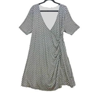 Old Navy Maternity Fitted Faux Wrap Dress Womens XL Black Geo Classic Comfort - Picture 1 of 14