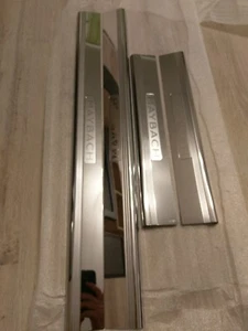 Maybach / Einstiegsleiste hinten, vorne, links, rechts / Maybach 57 A2406800935 - Bild 1 von 5