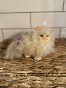 Hasbro Sweetie Kitties 1989 vintage pelo largo color crema persa - Imagen 1 de 7
