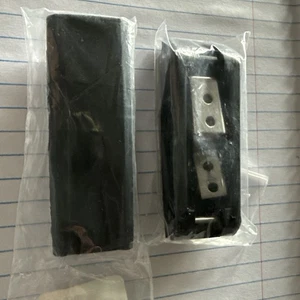 2x Yamaha OEM Lock Rubber Latch 2012-2018 FX-SHO FX-SVHO Cruiser F2S-U264L-01-00 - Picture 1 of 2