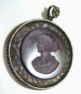 Viktorianischer Anhänger Intaglio geschnitzter Amethyst Kristall Kamee Sterlingsilber Rahmen - Bild 1 von 5