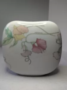 Vintage Hutschenreuther Germany 6" Ceramic Vase Leonard Paris Calypso - Picture 1 of 9