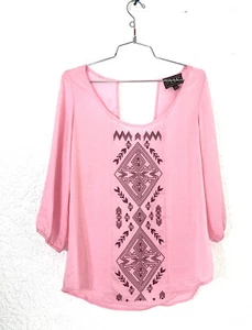 CG70406 Cowgirl Up 3/4 Arm rosa Bluse mit ausgeschnittenen Schultern & Stickerei Small - Bild 1 von 3