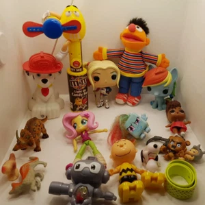 Lot PAW Patrol Charlie Brown Funko Pop Elmo Freddy Fazbear M&M's Candy Fan - Picture 1 of 12