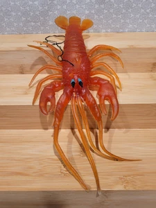 Vintage Imperial Gummi Hummer rot wackelnd Jiggler hängende Figur Spielzeug 10" - Bild 1 von 10