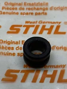 GENUINE STIHL O29 036 044 066 MS290 MS360 MS440 MS660 GROMMET 1125 084 8900 -B18 - Picture 1 of 2