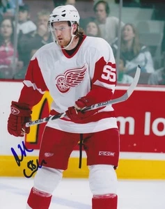NIKLAS KRONWALL Signed DETROIT RED WINGS 8x10 PHOTO #1 - Picture 1 of 1