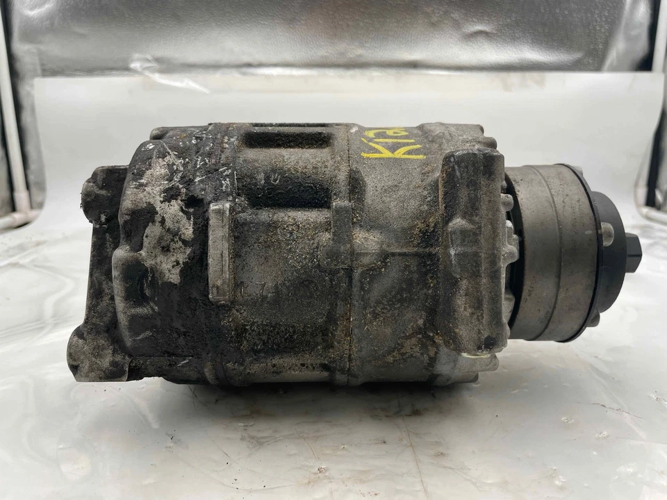 2004 AUDI S4 V8 A/C AIR CONDITIONING COMPRESSOR PUMP DENSO OEM 8E0260805AE - Imagem 1 de 4