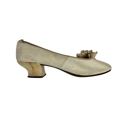 古董婚礼拖鞋 19 世纪奶油色皮革高跟鞋兰金和福斯特 — 第 1/4 张图片