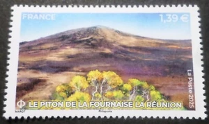 BRIEFMARKE FRANKREICH 2025 VULKAN PITON DE LA FURNAISE REUNION neu ** MNH - Bild 1 von 1