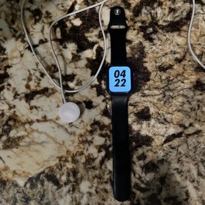 Apple Watch Series 6 44mm (GPS + Cellular) Aluminum Case - Excellent - Zdjęcie 1 z 5