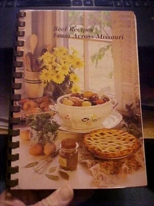 BEEF RECIPES ACROSS MISSOURI COOKBOOK  (1985 MO COWBELLES - Picture 1 of 3
