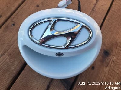 12-17 Hyundai Veloster Manija Trasera Maletero Levantamiento Botón USADO BLANCO CÁMARA DE RESPALDO Foto 1 de 4