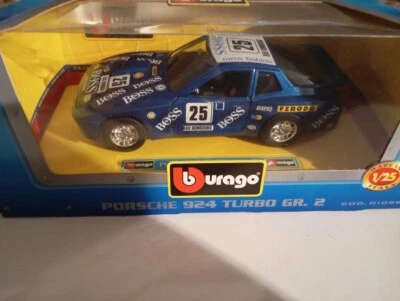 Burago Porsche 924 Turbo Gr.2 Boss 1:25 OVP color blue - Immagine 1 di 2
