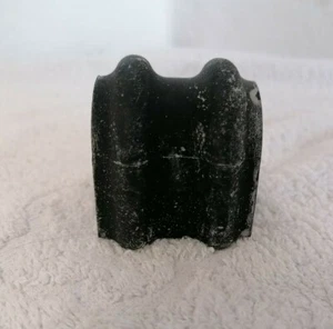 Orig. Hyundai Stabilisator Lagerung für Hyundai und Kia, OE 54813-2K000  -  Neu - Picture 1 of 5
