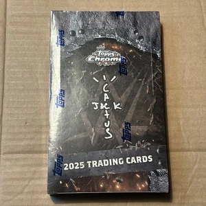 2025 Topps Chrome WWE x Cactus Jack Hobby Box Travis Scott - Sellado en mano - Imagen 1 de 2