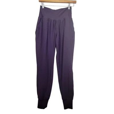 Pantalones de chándal Old Navy Active Power suaves de tiro alto púrpura talla pequeña Foto 1 de 4