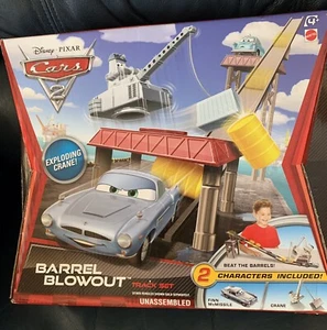 DISNEY PIXAR CARS 2 BARREL BLOWOUT UNASSEMBLED TRACK SET FINN McMISSILE BOX NEW - Picture 1 of 8