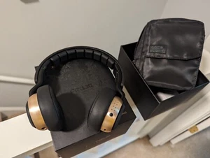 Munitio Bluetooth Headphones, Collapsible With Carrying Case - Picture 1 of 3