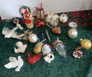 Lot Estate Vintage Mixed Christmas Ornaments Snoopy Santa Angels Paper Mache - Picture 1 of 16