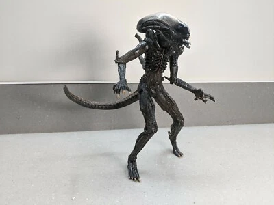 McFarlane Toys 9" FIGURA ALIENÍGENA 2004 Xenomorph (maníacos de la película vs depredador) Foto 1 de 4