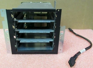 Cage caddy Fujitsu Primergy TX150 S7 3,5" avec fond de fond SAS / câble SAS - Photo 1/9