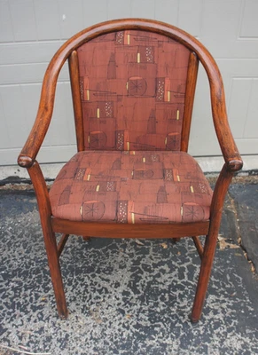 Sillón de madera curvada envejecida vintage moderno de mediados de siglo LOWENSTEIN barril Foto 1 de 4