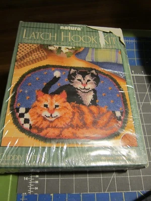 Caron Natura Latch Hook Kit Cuddly Kittens Cats 20 x 27" Sealed Pkg - Image 1 of 2