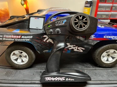 Traxxas 4WD Slash Complete Excellent Condition Nice Parts Great Gift! - Image 1 of 4