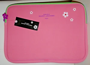 Marc Jacobs Pink Daisy Pop Computer Case - Picture 1 of 5
