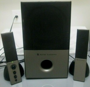 Altec Lansing VS4121  Computer Speaker 2.1 Sound System - Used